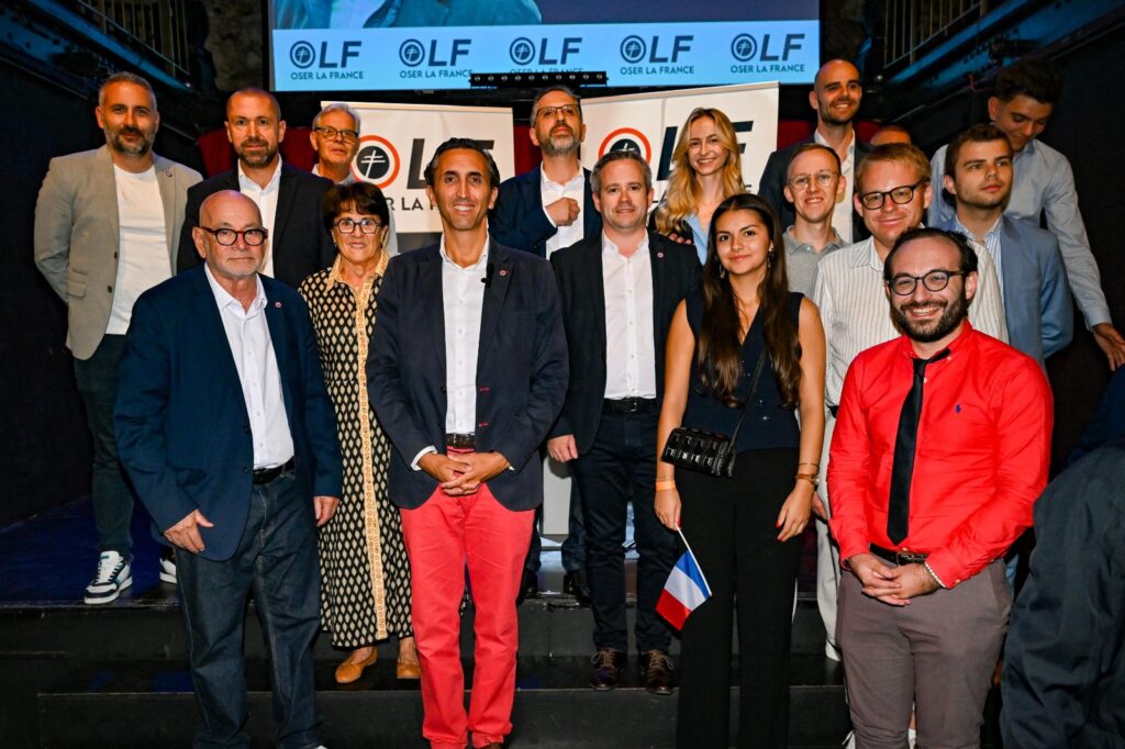 Après la Marseillaise auprès de Julien Aubert!